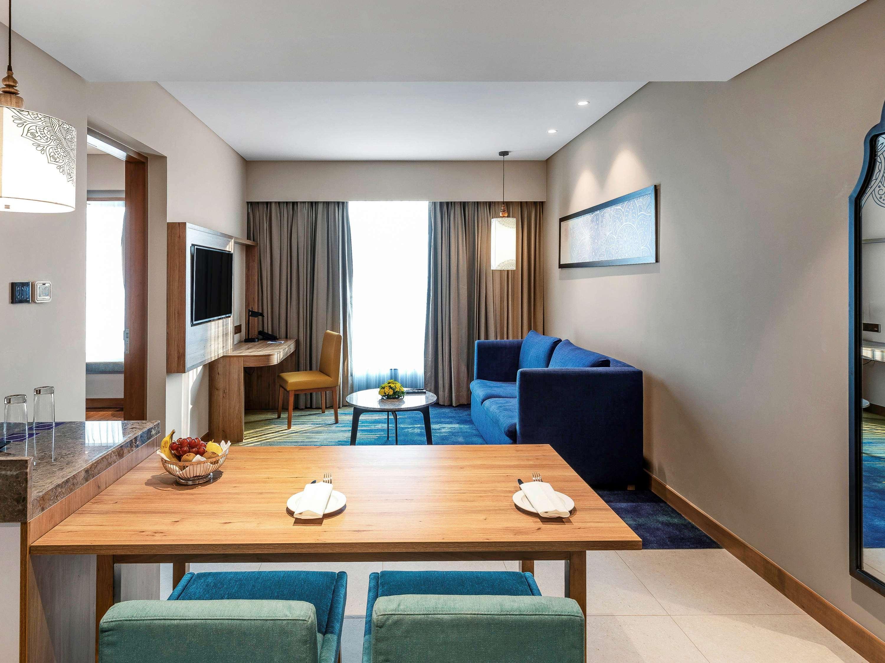 Grand Mercure Ahmedabad Gift City - An Accor Hotels Brand Gandhinagar Esterno foto