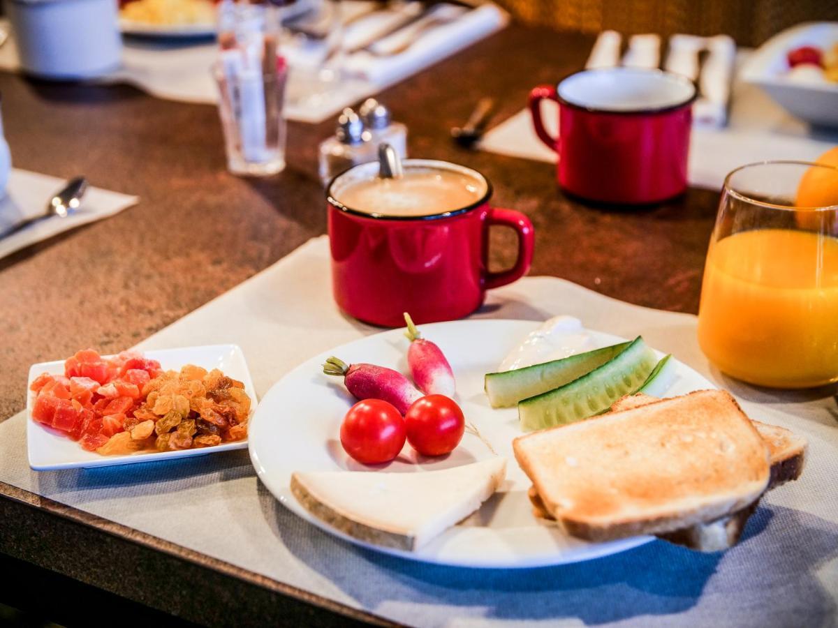 Grand Mercure Ahmedabad Gift City - An Accor Hotels Brand Gandhinagar Esterno foto
